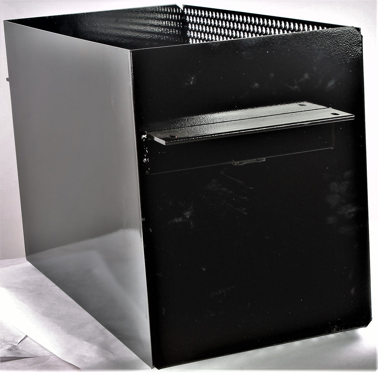 JLG - 2899000030S - BASKET INST - 15.00 DEEP