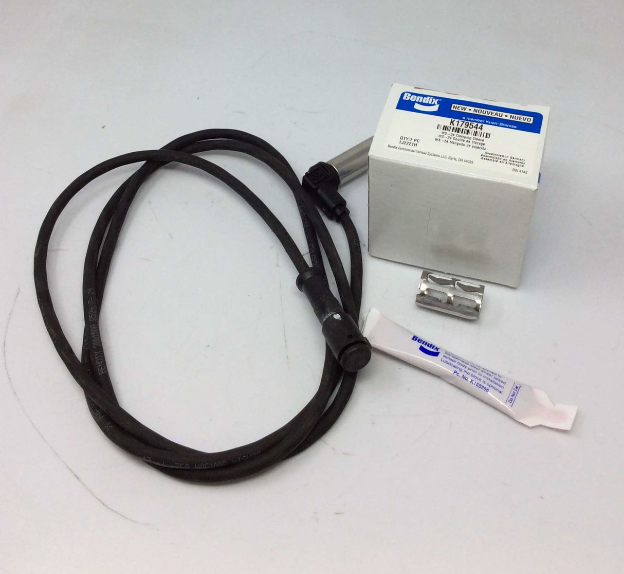 BENDIX - K051958 - SENSOR KIT: WHEEL SPEED