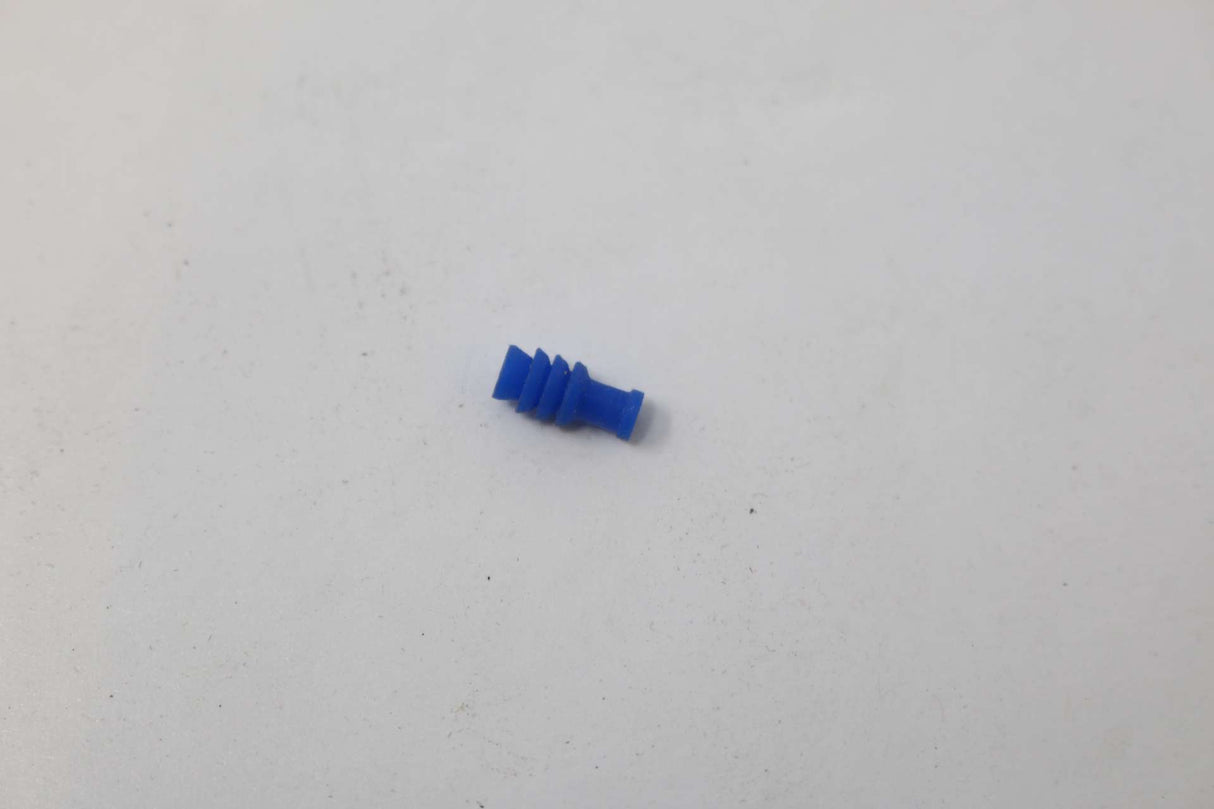 PREVOST - 563761 - CAVITY PLUG AMP MICRO QUAD LOC