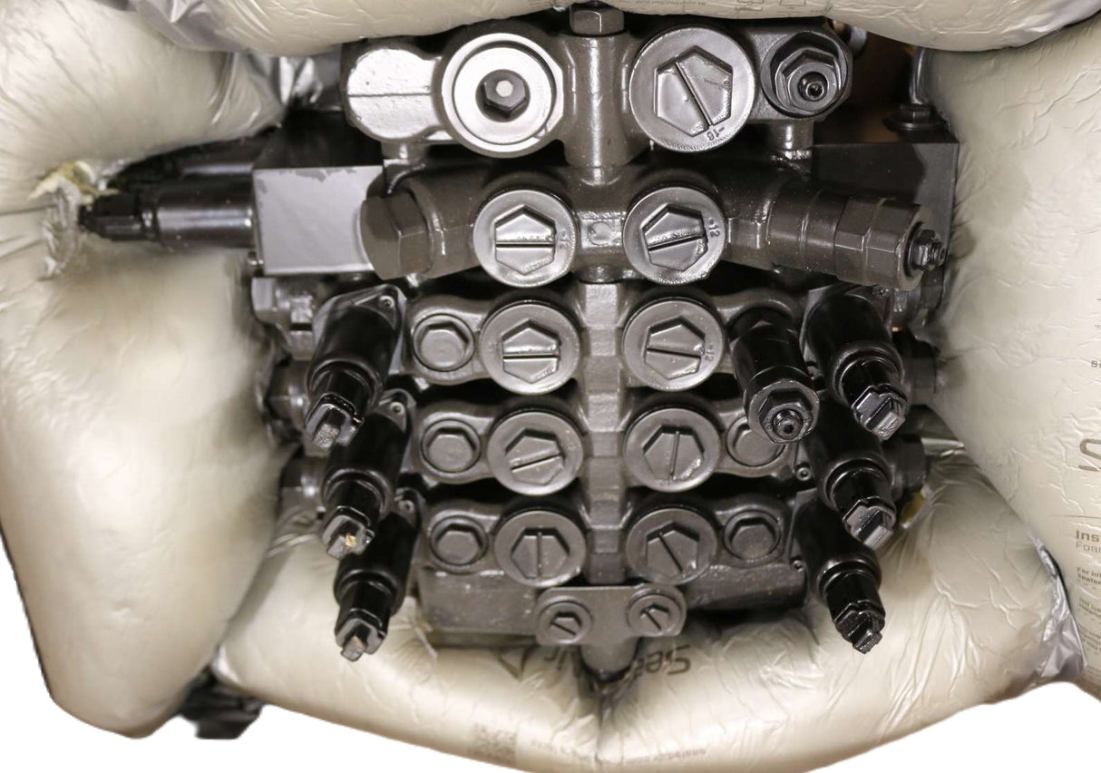 HUSCO - SCX180-D50 - VALVE MAIN CONTROL