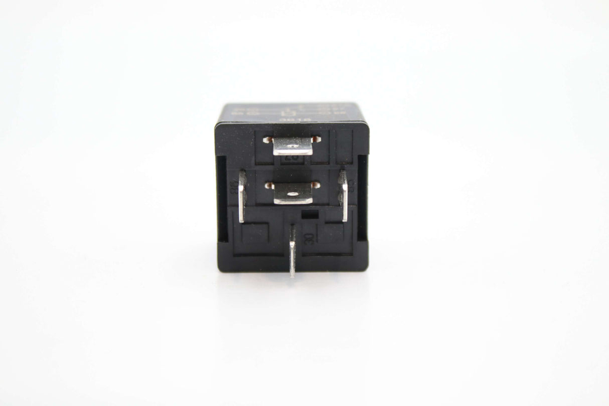 HELLA - 4RD 933 332-011 - RELAY SPDT 12VDC 20/40A