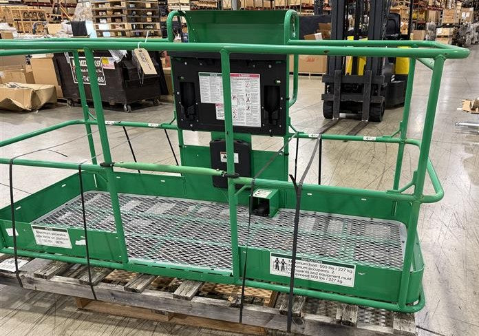 JLG - 70040939SB - PLATFORMASSY 8FTSERV S125