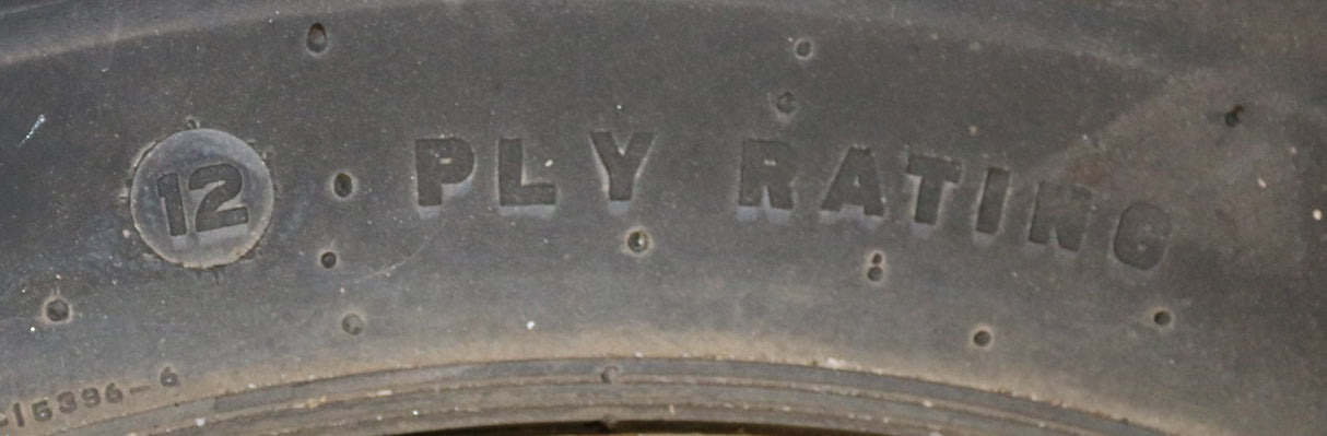 JLG - 7139163 - TIRE & WHEEL ASSY RH 17.5-25 S