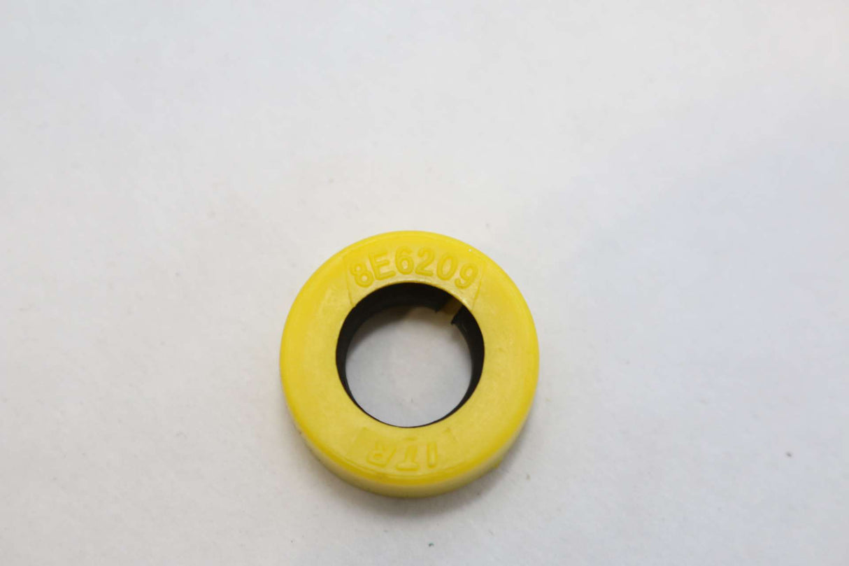 ITR - 8E6209 - RETAINER- (J200)