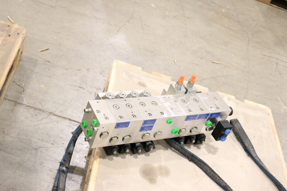 DYNAPAC - 4812008131 - CONTROL BLOCK