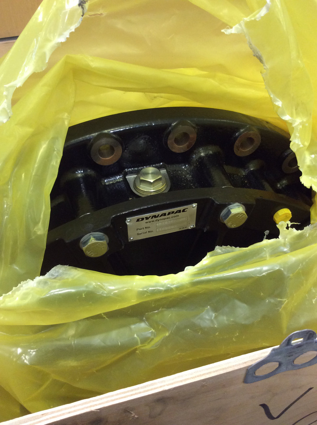 DYNAPAC - 4812157393 - DRUM CARTRIDGE VIB. SIDE
