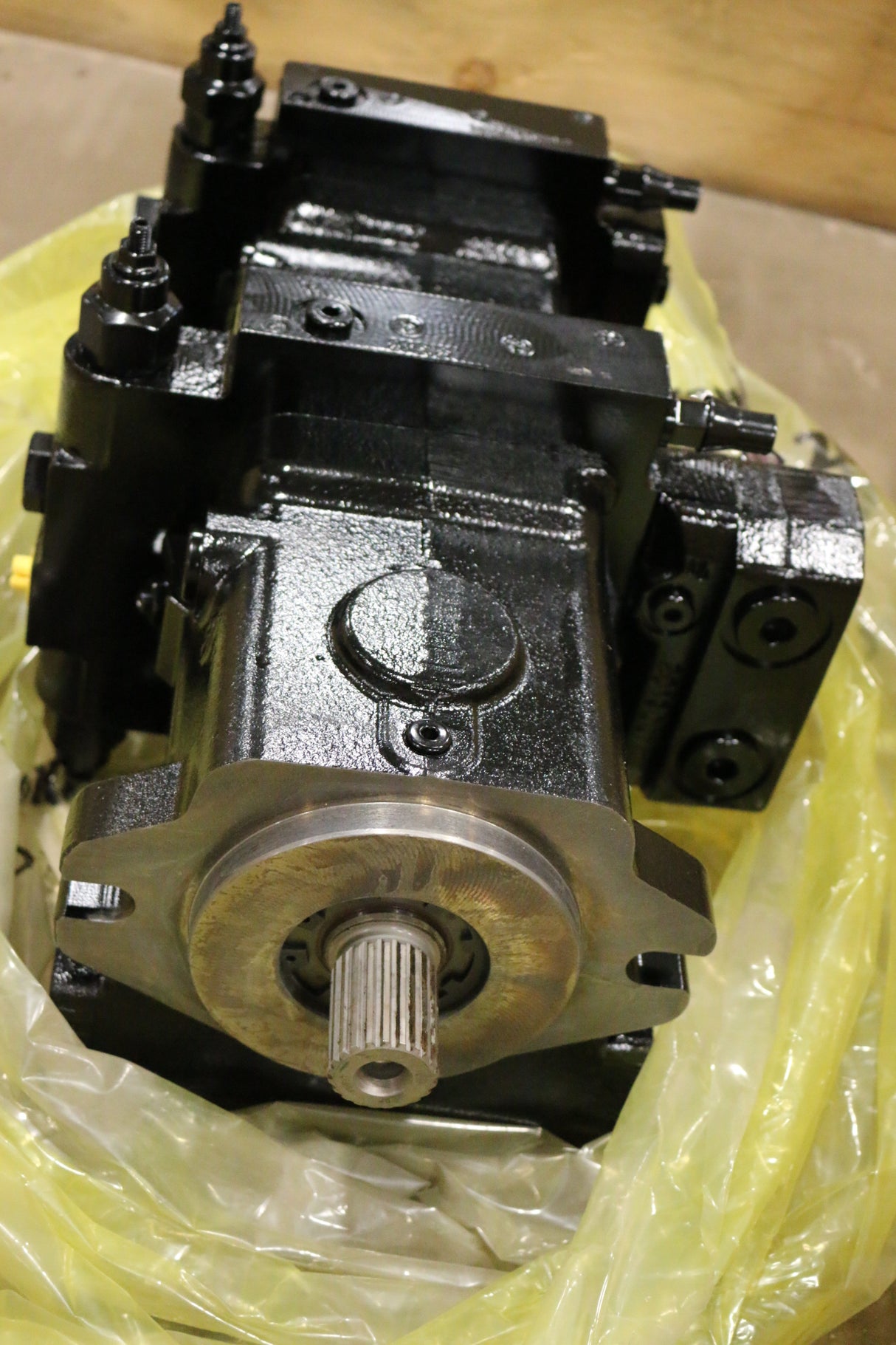 DYNAPAC - 4700395138 - HYDRAULIC PUMP