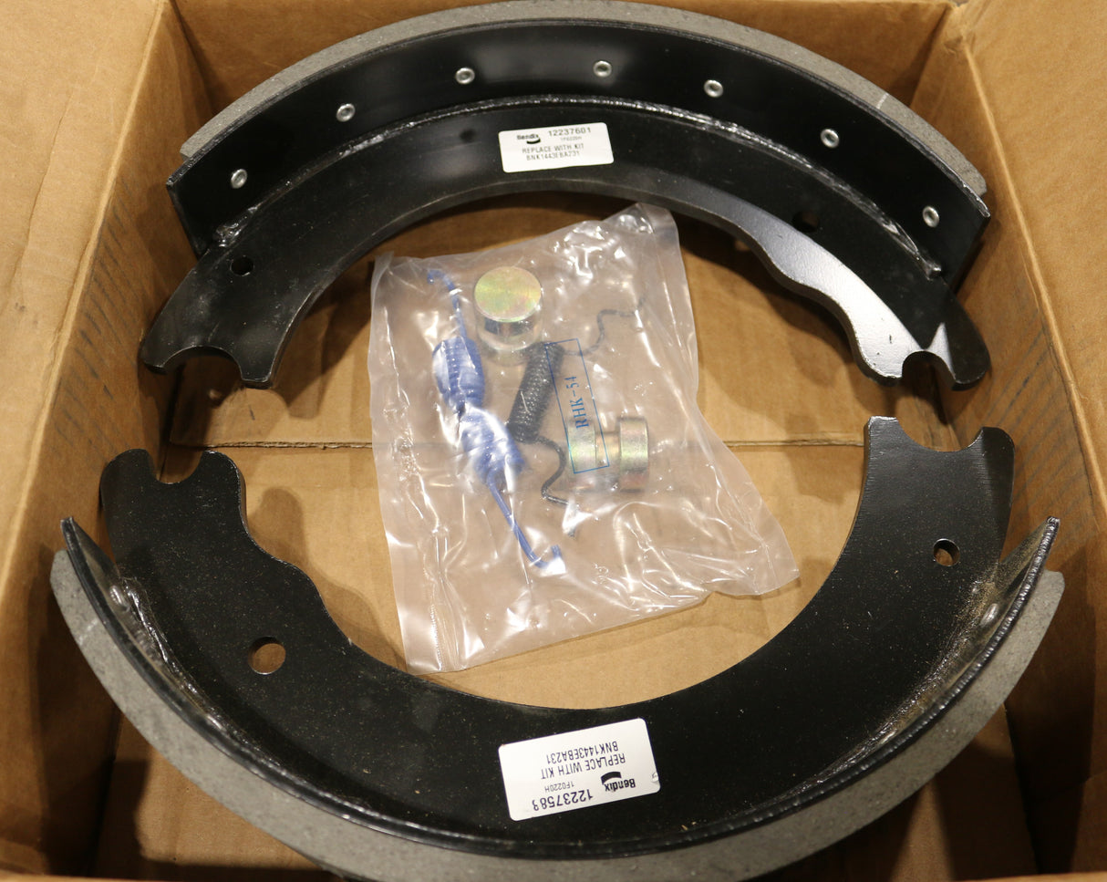 BENDIX - BNK1443EBA231 - LINED SHOE KIT