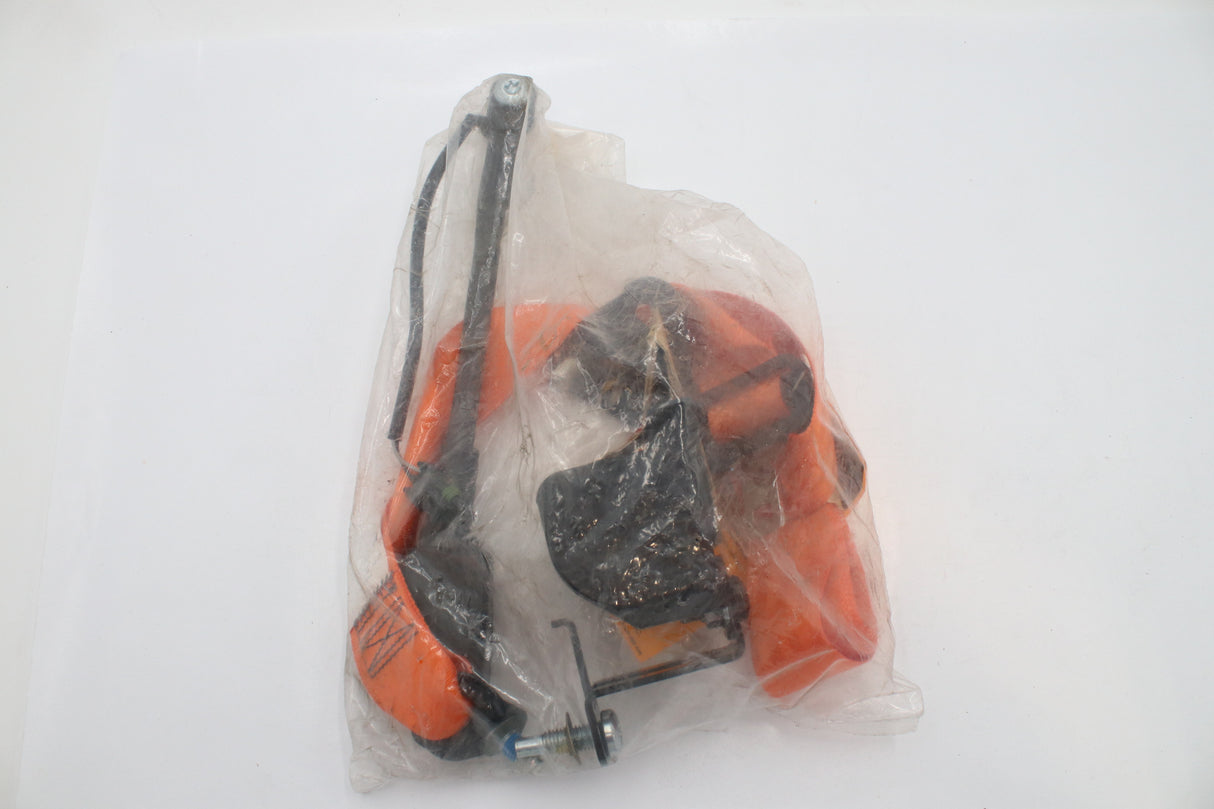 IMMI - F111179 - SEAT BELT 3PT TELEM IHC 98-12