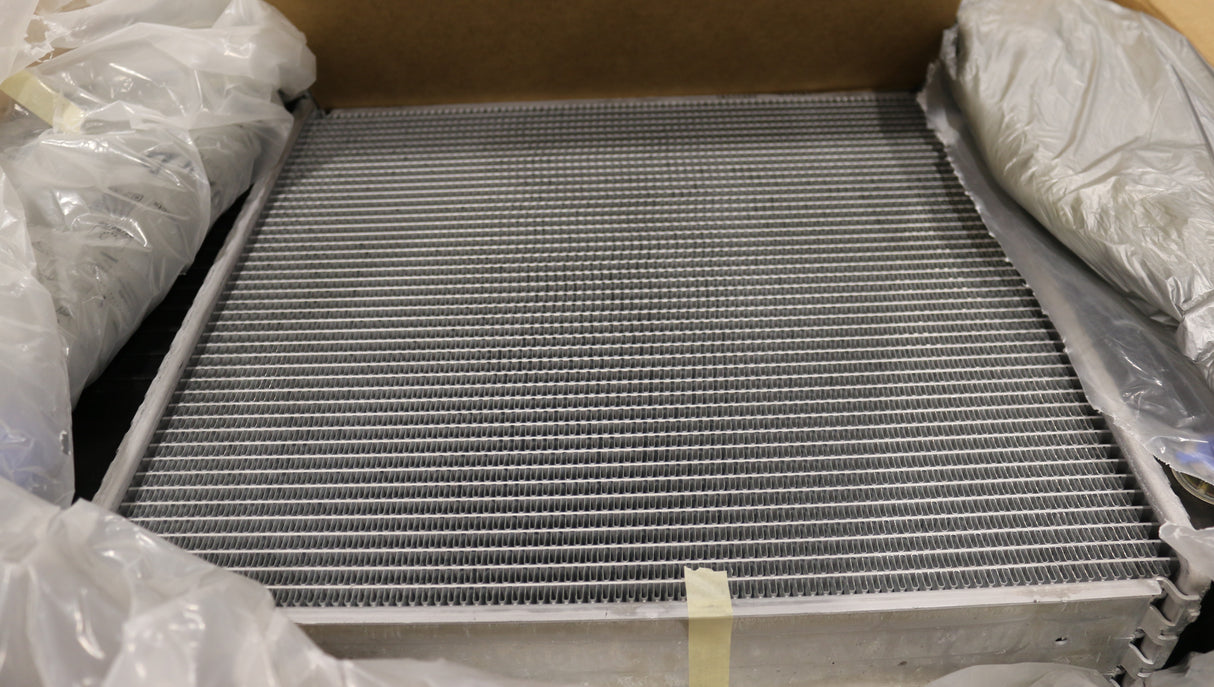 HYSTER - 4038261 - RADIATOR