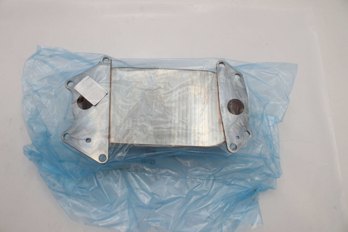 DETROIT DIESEL - A4711800865 - OIL COOLER