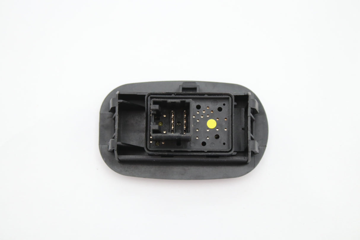 NAVISTAR - 4084847C1 - DOOR CONTROL MIRROR SWITCH