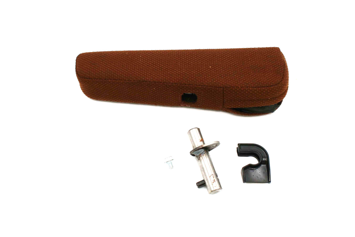 BOSTROM - 1234184-K66 - ARM REST RH (BOSTROM)