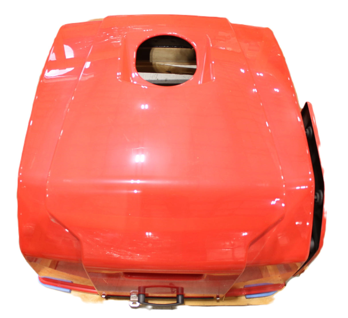 DYNAPAC - 4812123609 - ENGINE HOOD MOUNT CP