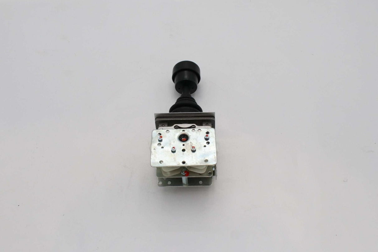 W. GESSMANN - 5204000119 - HAND THROTTLE