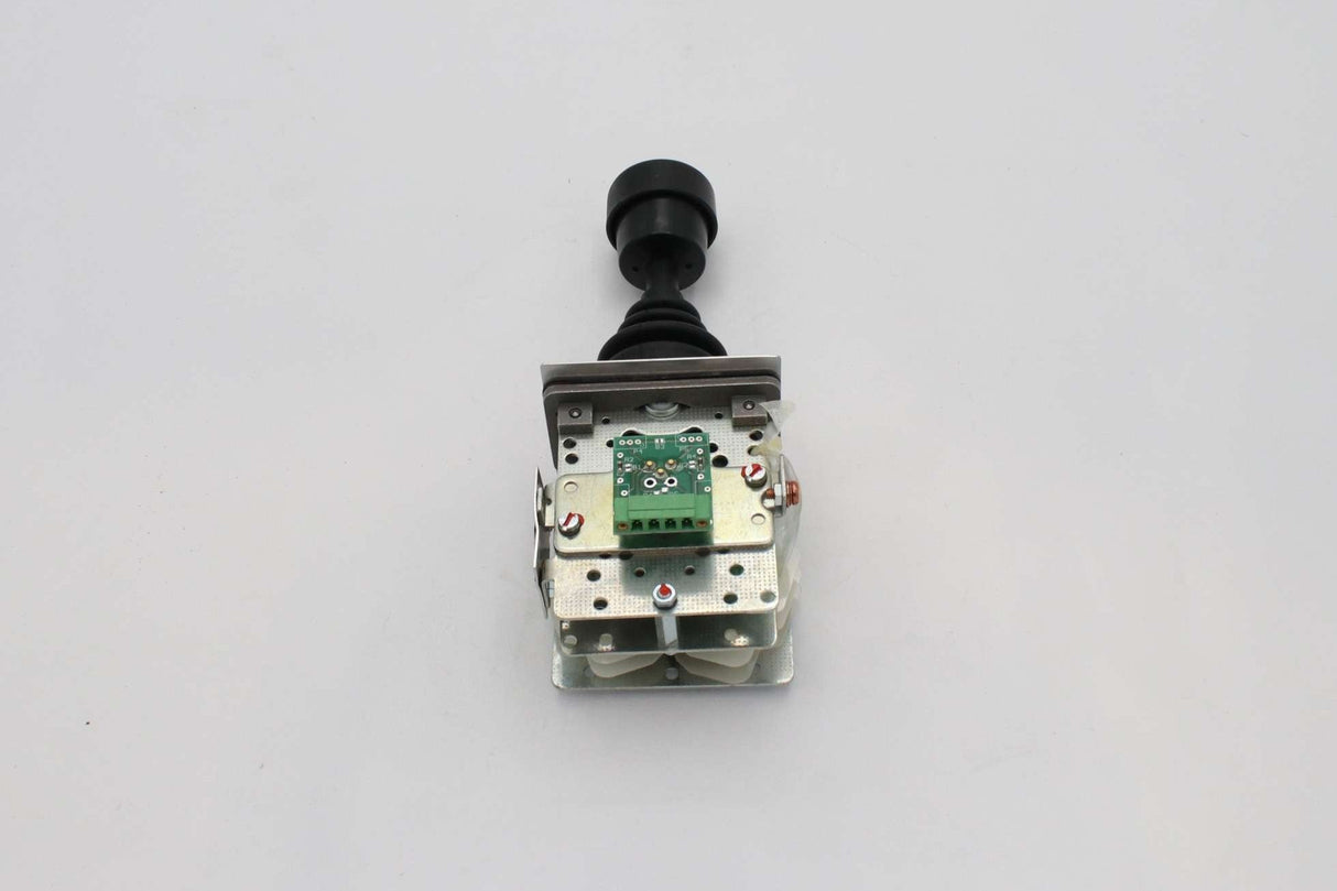 W. GESSMANN - 5204000119 - HAND THROTTLE