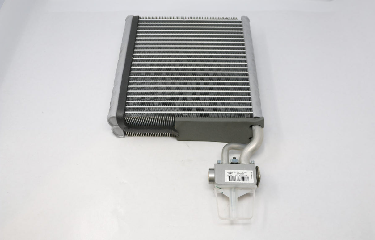 PACCAR - W2078001 - EVAPORATOR
