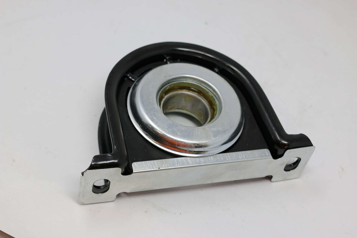 NAVISTAR - 2591049C91 - HOUSING CTR BEARING