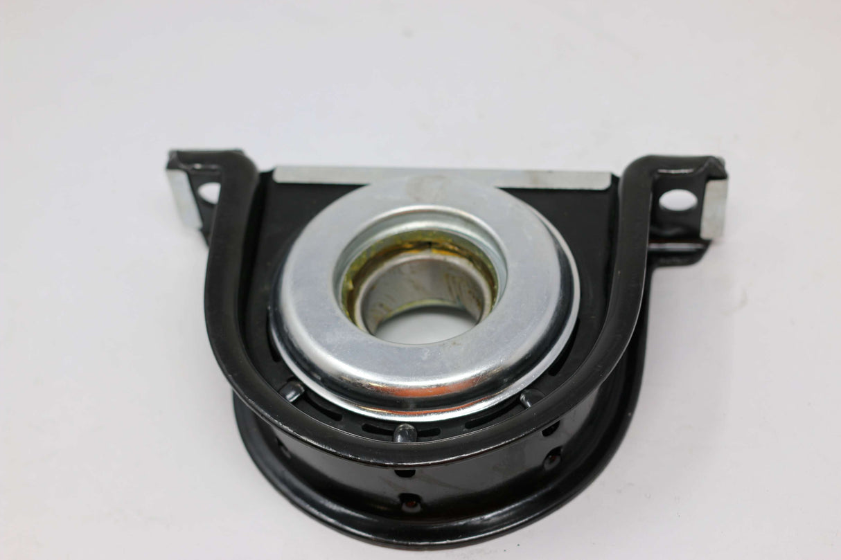 NAVISTAR - 2591049C91 - HOUSING CTR BEARING