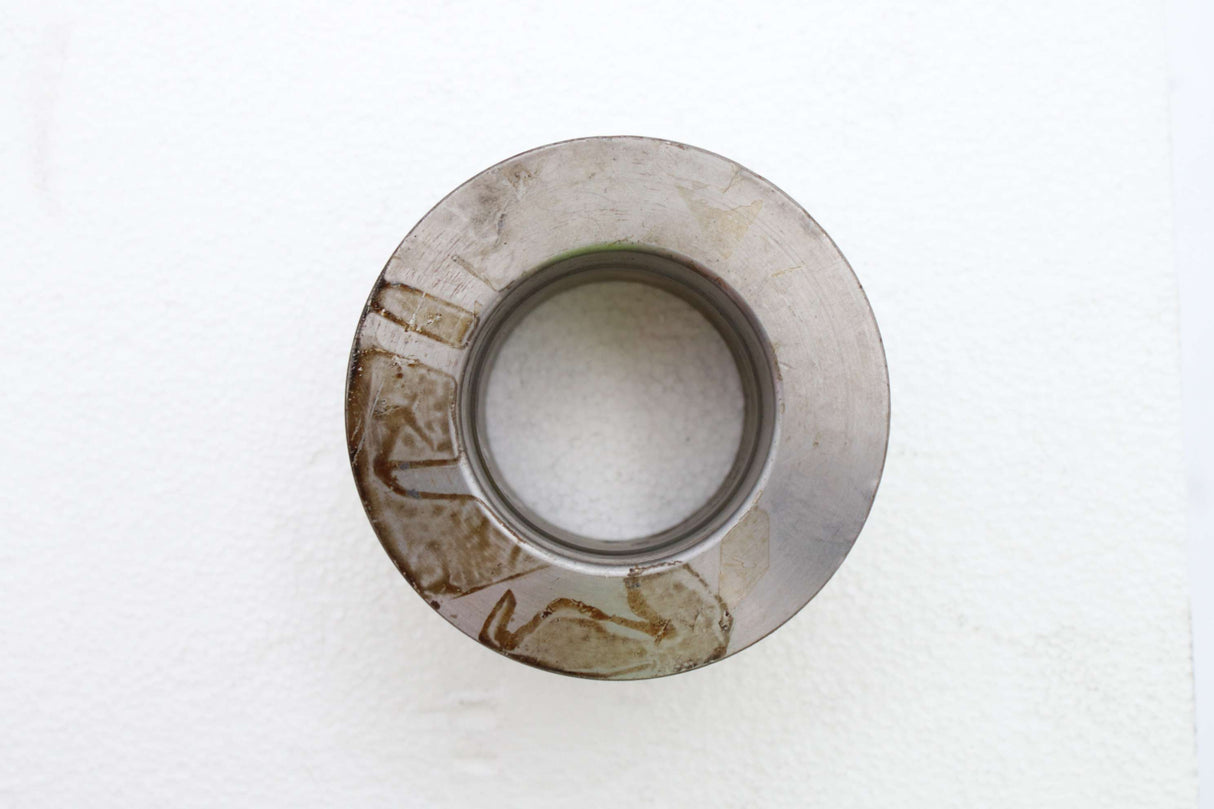 JOHN DEERE - 4046881 - SLEEVE HUB