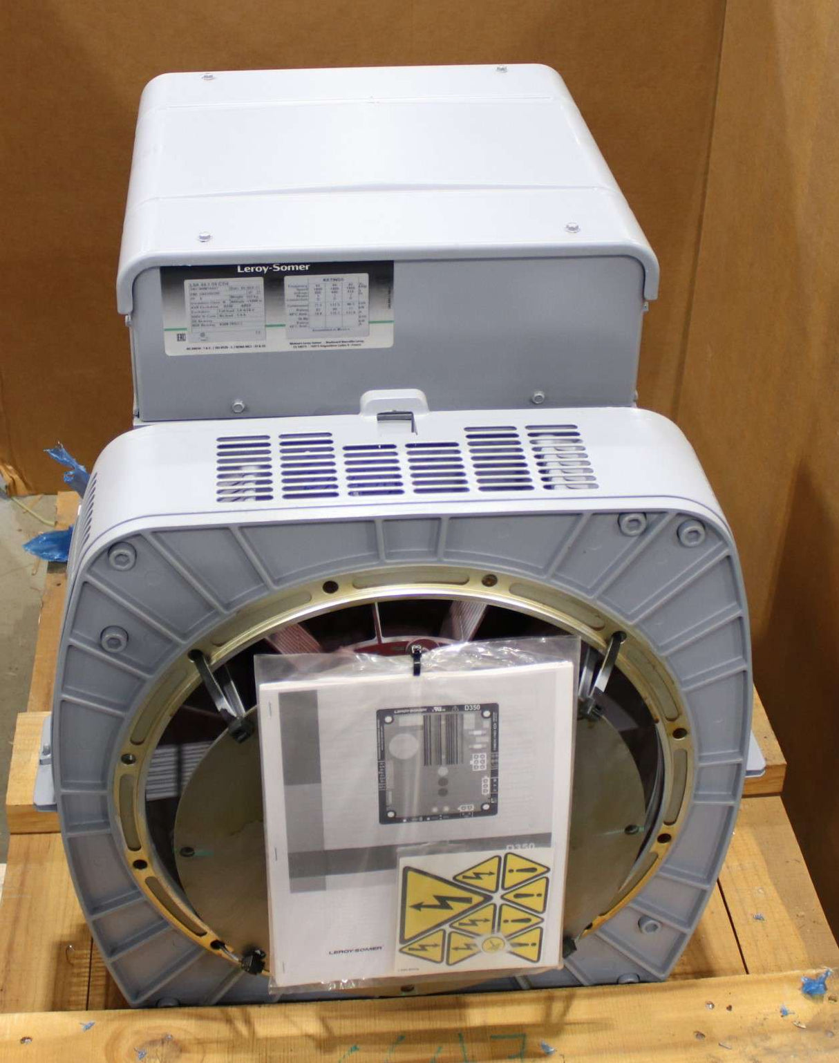 LEROY SOMER - LSA 44.3 S5 C7/4 - ALTERNATOR 112.5/77.5 kVA 600/416V 60Hz 3PH