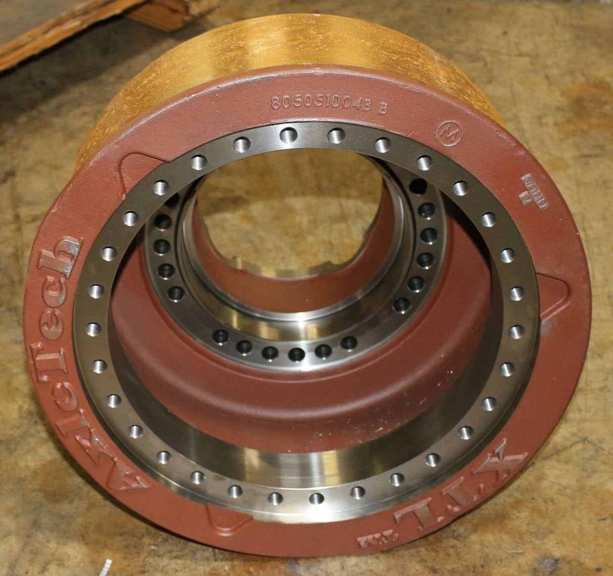 AXLETECH - 329501143E - CAST IRON AXLE DIFFERENTIAL CA