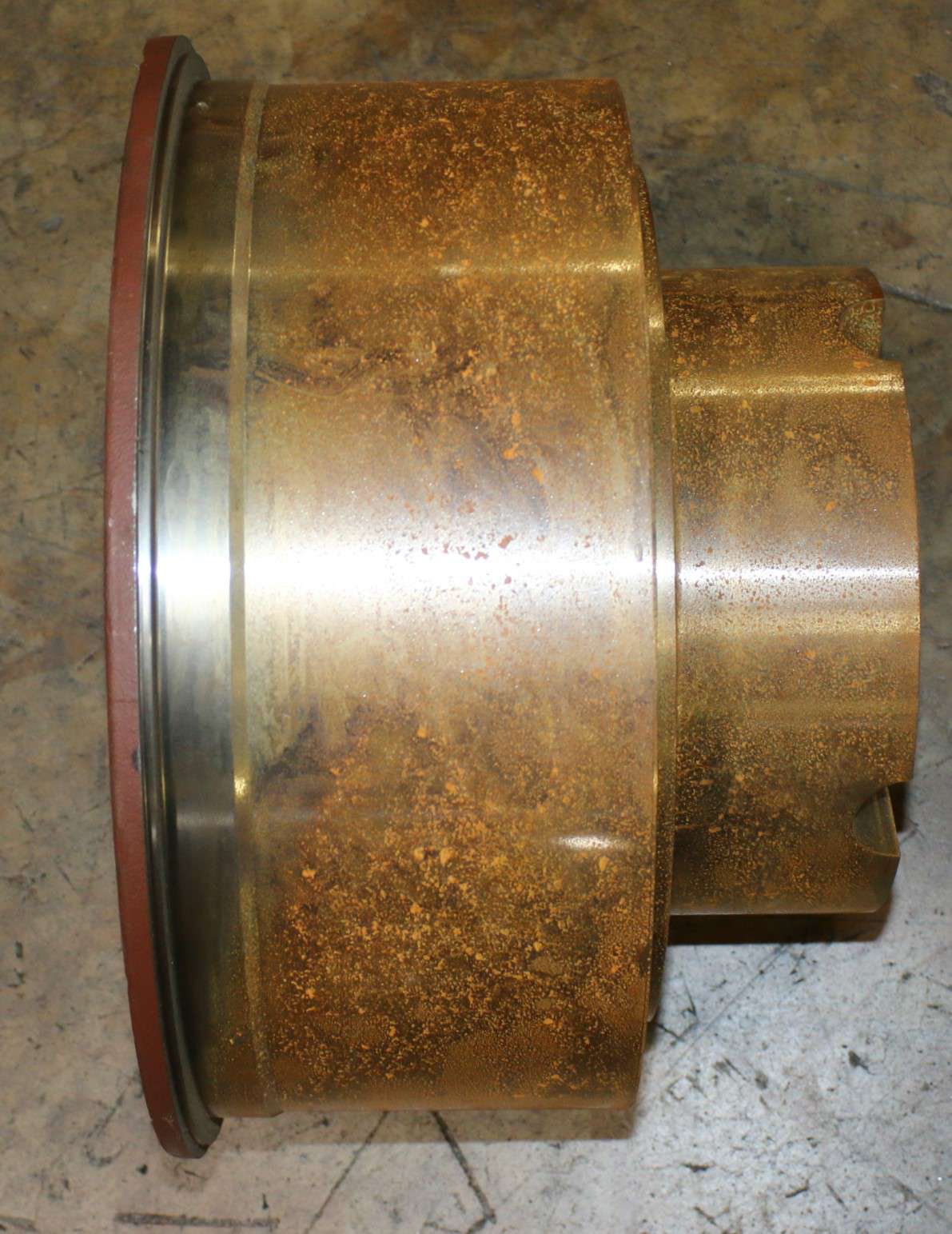 AXLETECH - 329501143E - CAST IRON AXLE DIFFERENTIAL CA