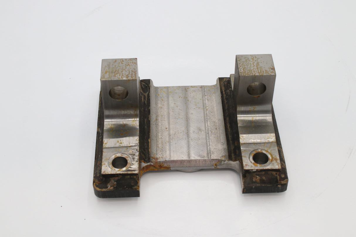 AXLETECH - 706501240E - STEEL SUSPENSION LINKAGE BRACK