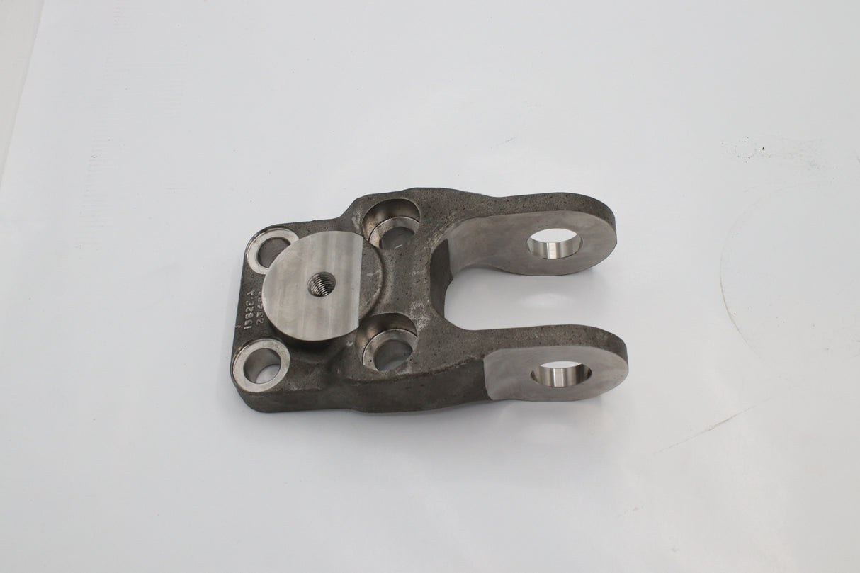 AXLETECH - 706501382E - STEEL SUSPENSION BRACKET
