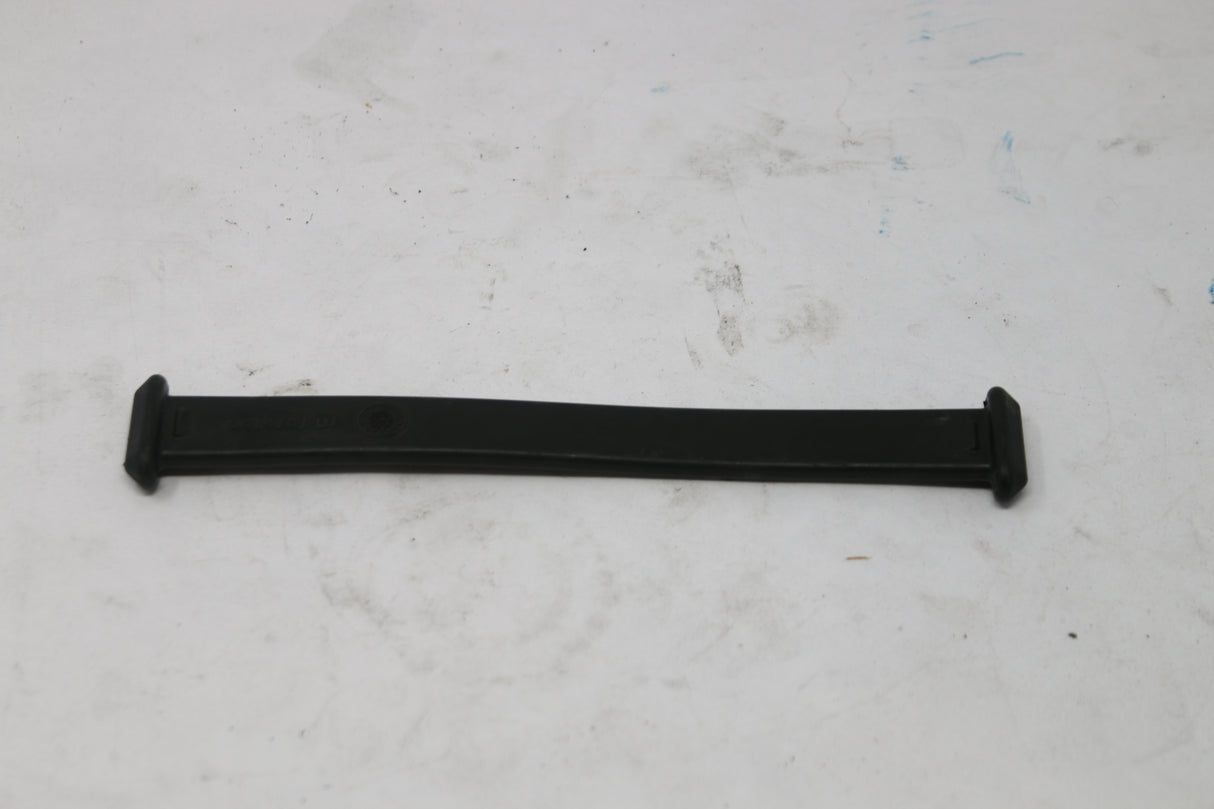 POLARIS - 5414181 - SNOWMOBILE OIL BOTTLE STRAP SHORT