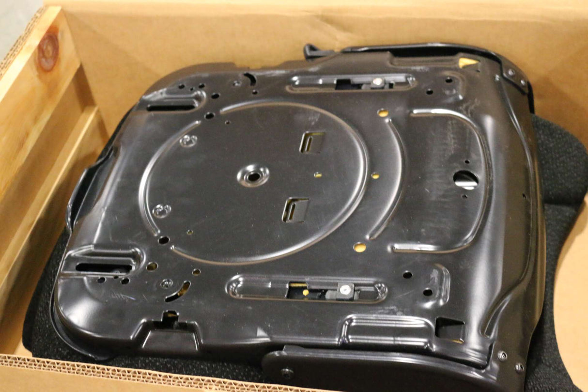 BOBCAT - 7313884 - SEAT OPER