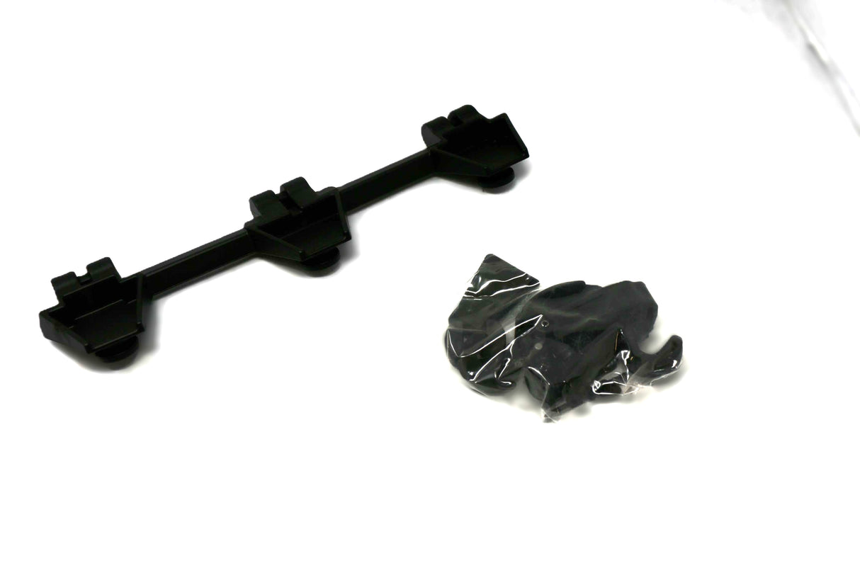 BOBCAT - 7372275 - LATCH DOOR