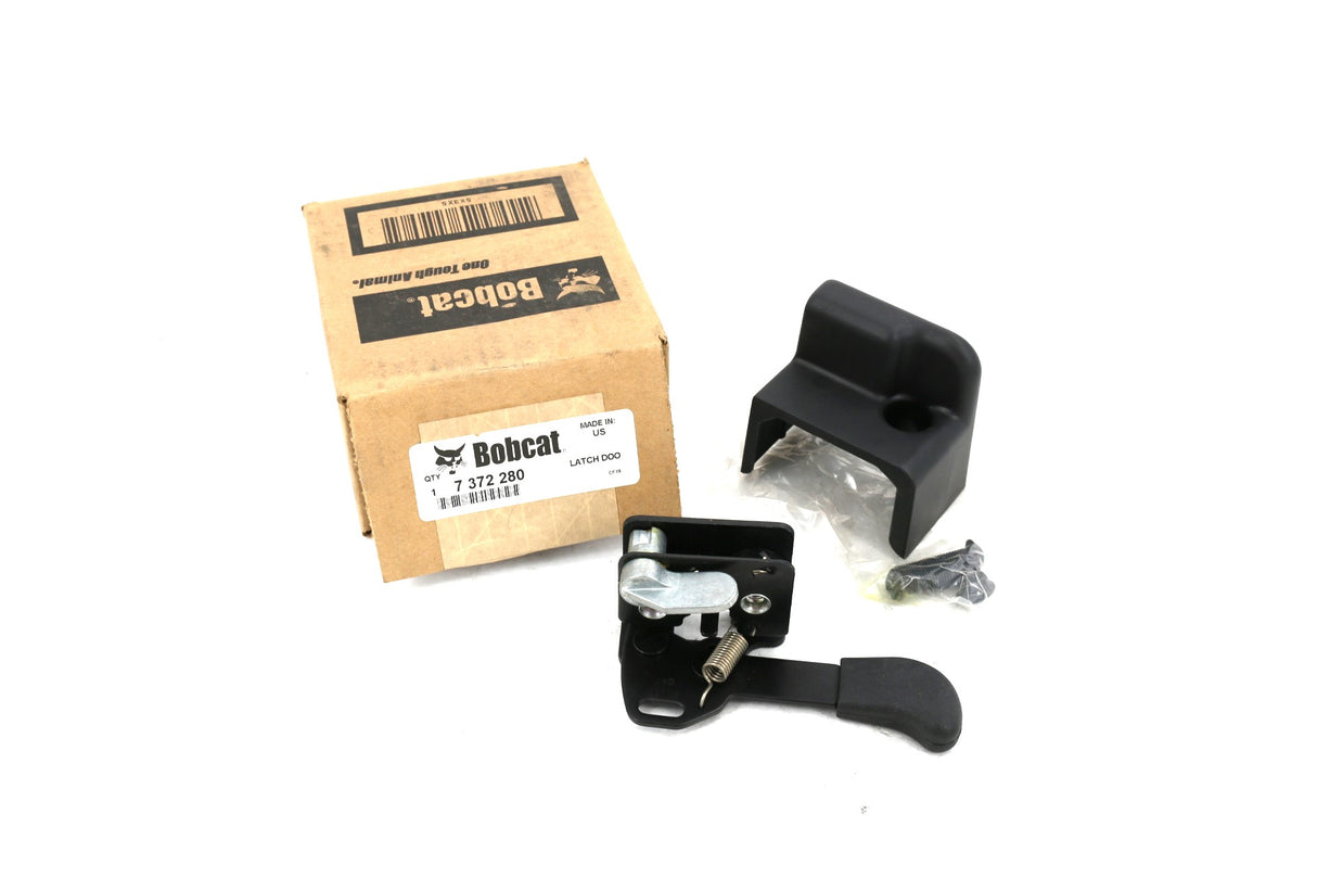 BOBCAT - 7372280 - LATCH DOOR