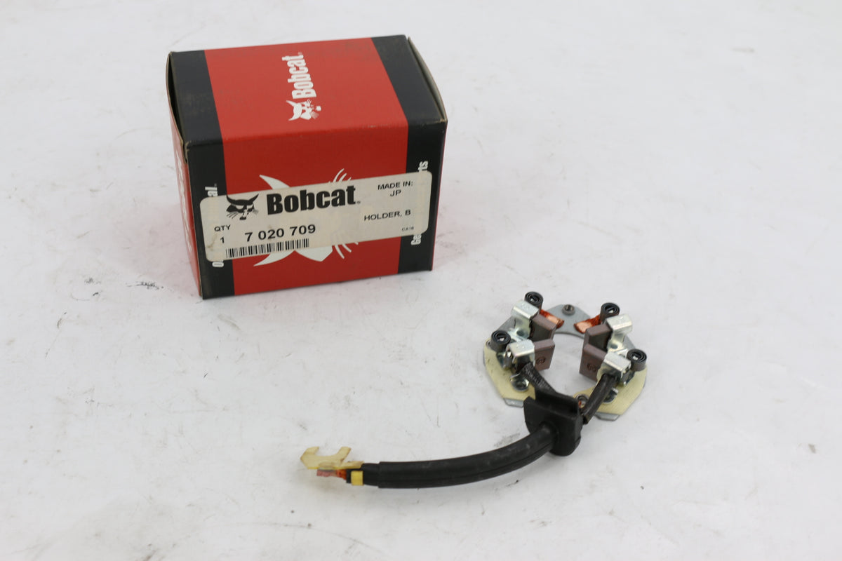 BOBCAT - 7020709 - HOLDER- BRUSH