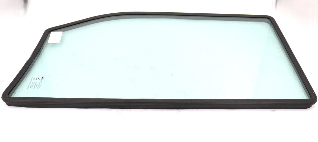 BOBCAT - 7374820 - GLASS ASSEMBLY
