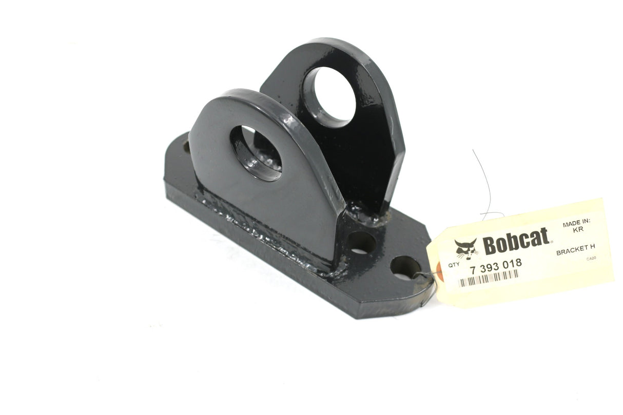 BOBCAT - 7393018 - BRACKET HITCH