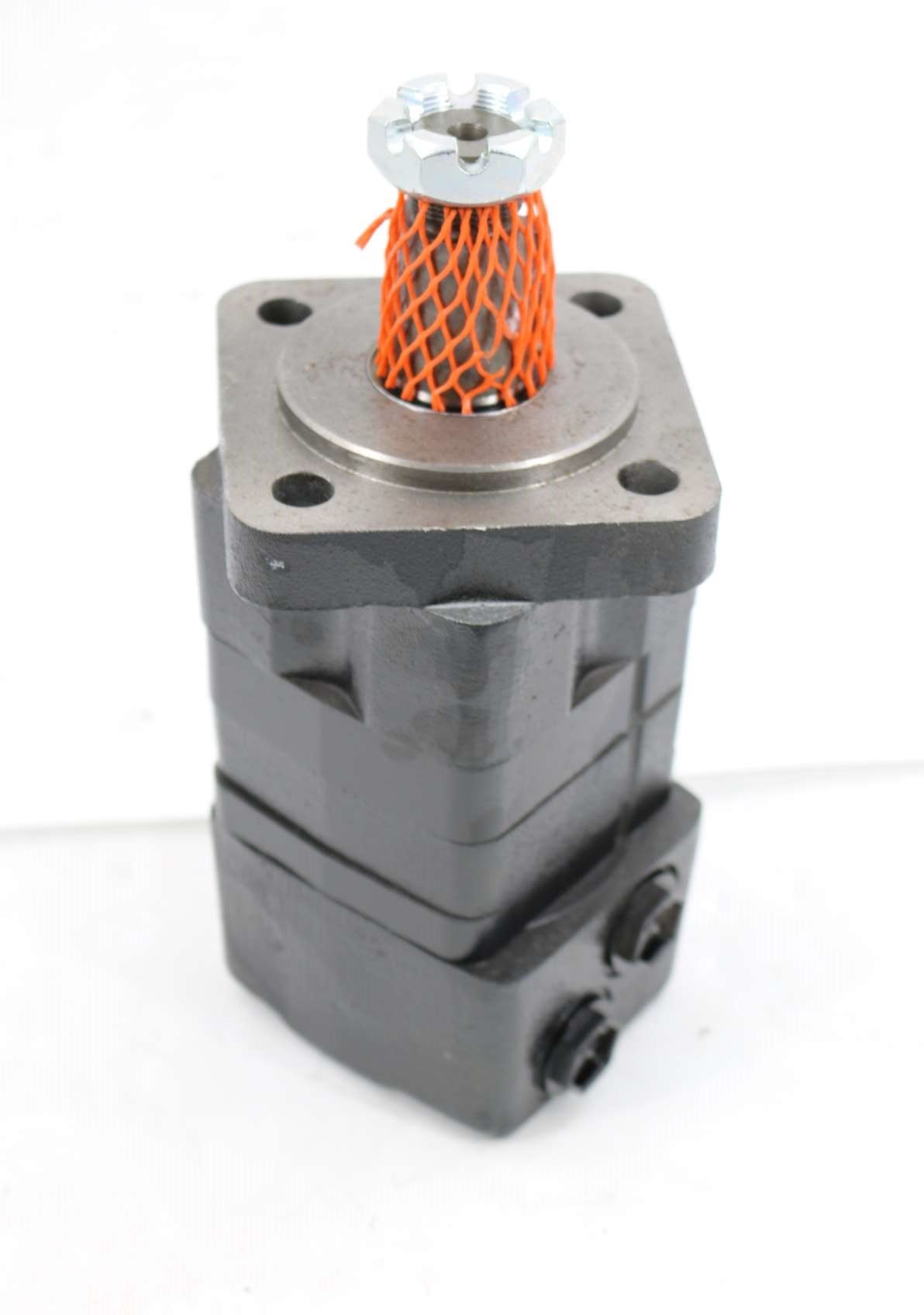 BOBCAT - 7401959 - MOTOR HYDRAULIC 130CC