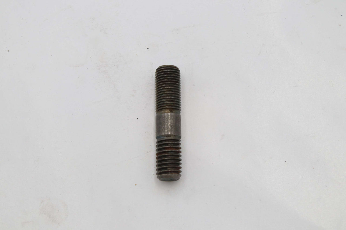 MACK - 8235-SN8181 - SHORT STUD