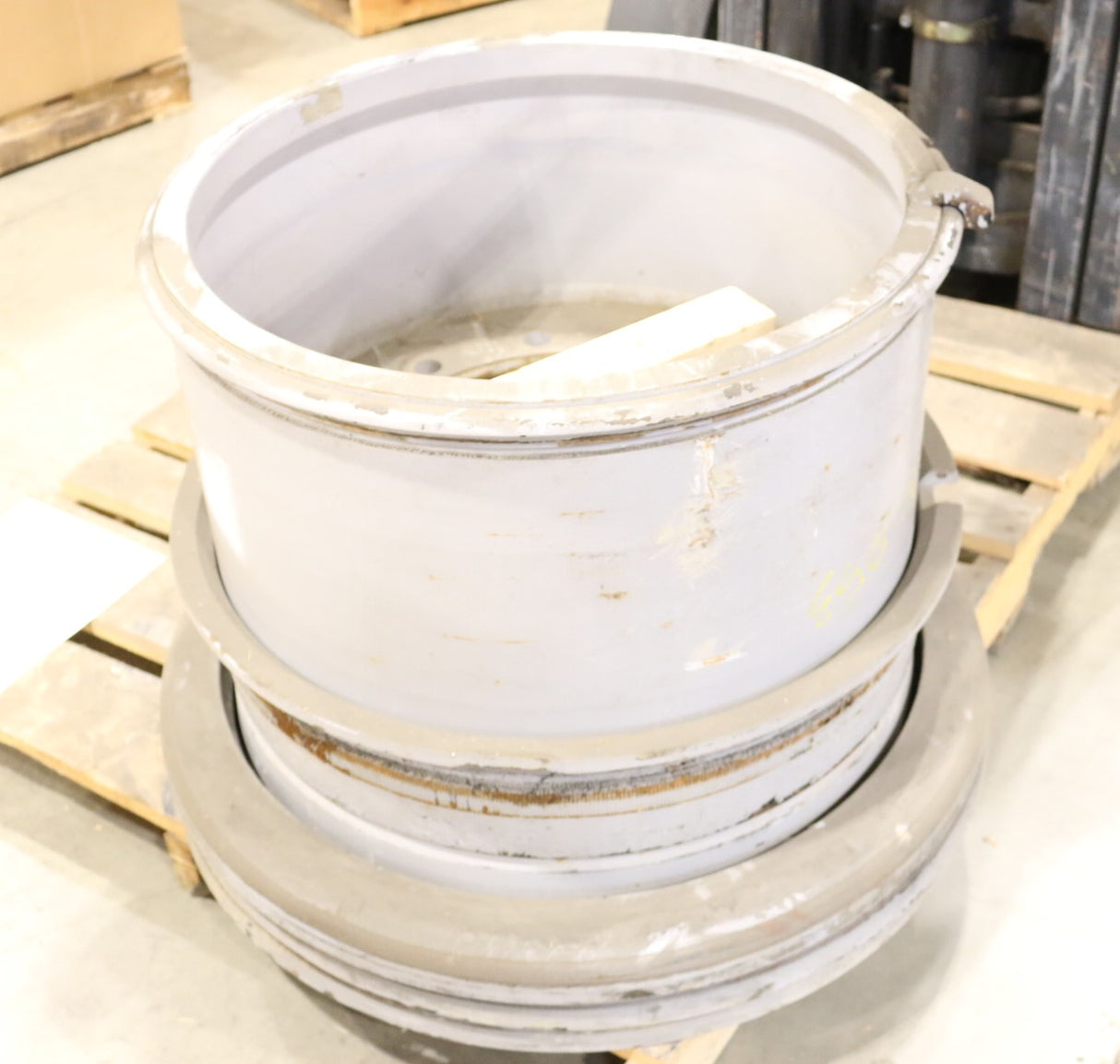 TEREX FUCHS - 5153710053 - WHEEL 19.50-25/2.5