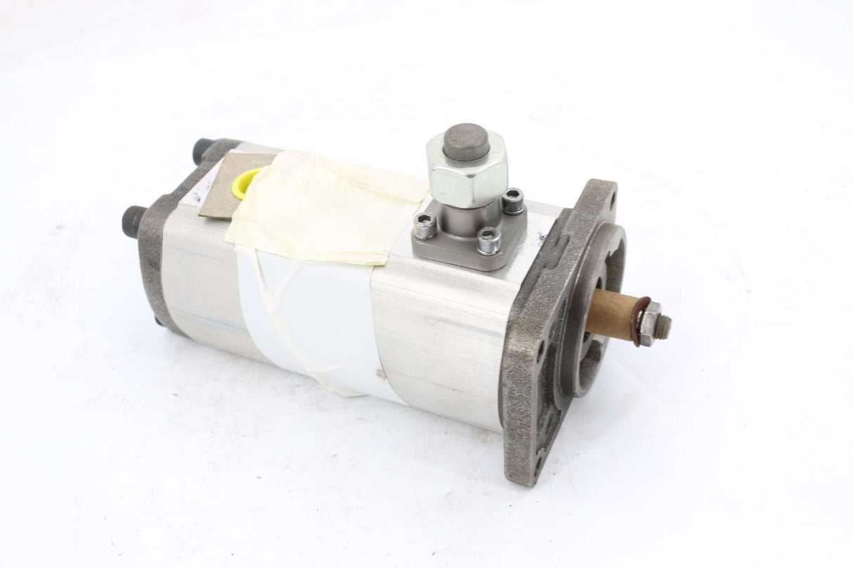 TEREX FUCHS - 5010670128 - PUMP + GSA 1/22 + BUZ 22