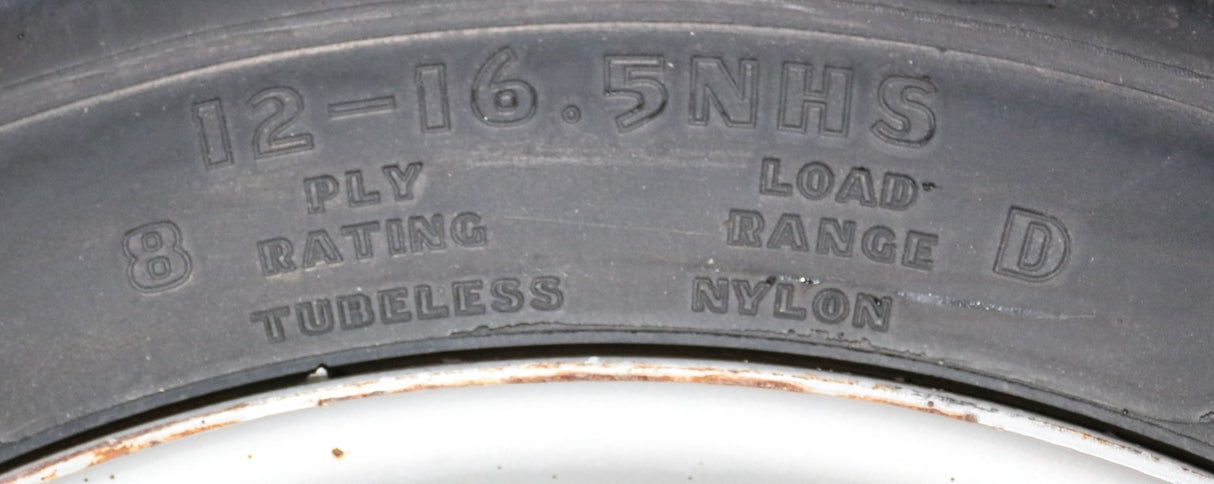 JLG - 0258393 - TIRE/RIM ASM 12X16.5