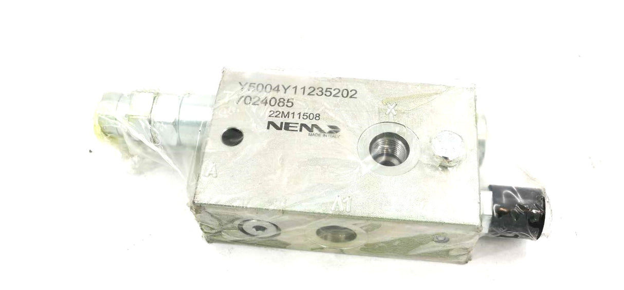 BOBCAT - 7024085 - VALVE
