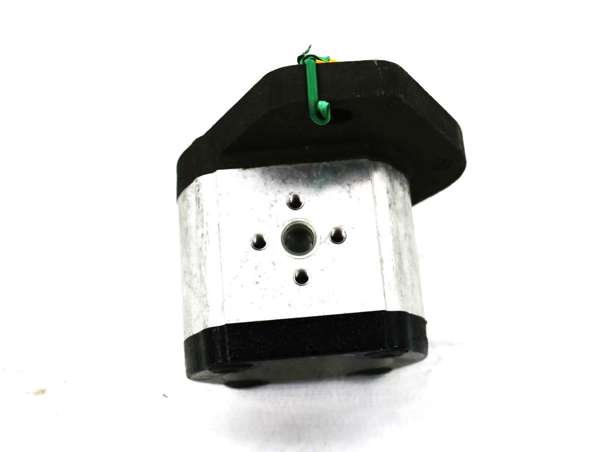 BOBCAT - 7019878 - PUMP