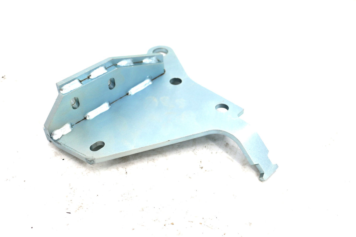 BOBCAT - 7305611 - MOUNT MUFFLER W|A