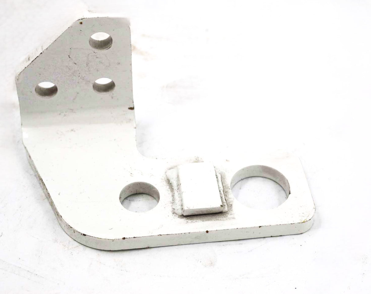 BOBCAT - 7009945 - BRACKET