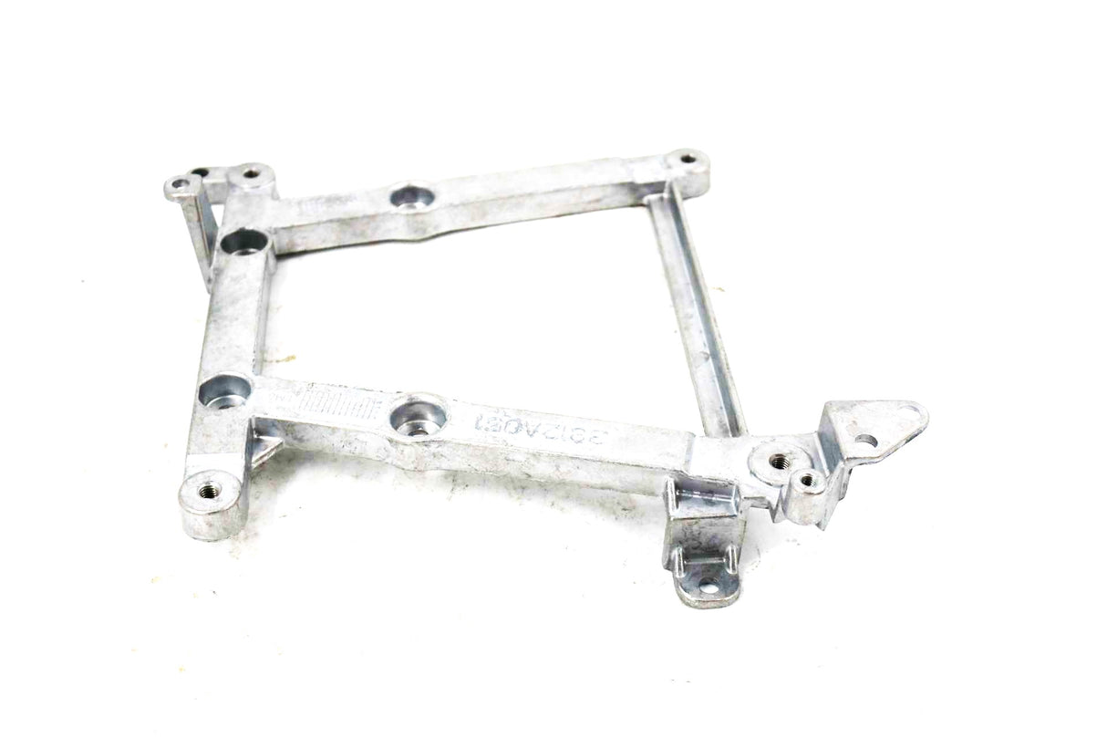 BOBCAT - 7017083 - BRACKET