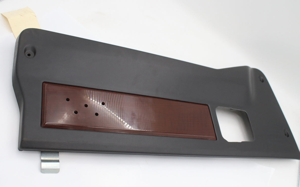 FREIGHTLINER - A18-64616-018 - TRIM-DOOR -UPPER -PREMIUM -2 P