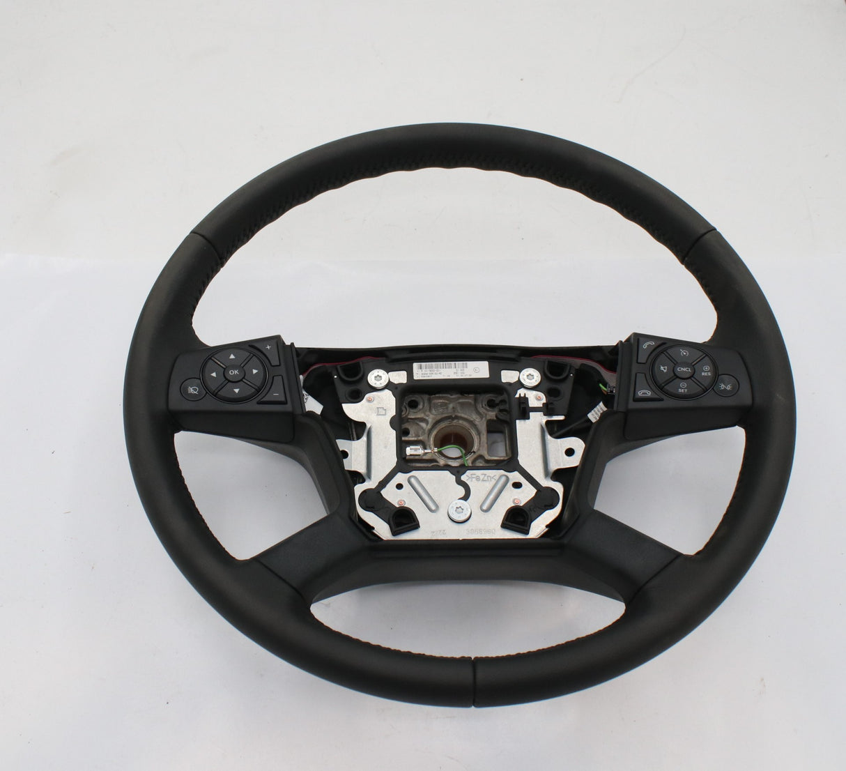 FREIGHTLINER TRUCK - A14-19292-001 - STEERING WHEEL-LEATHER -450MM