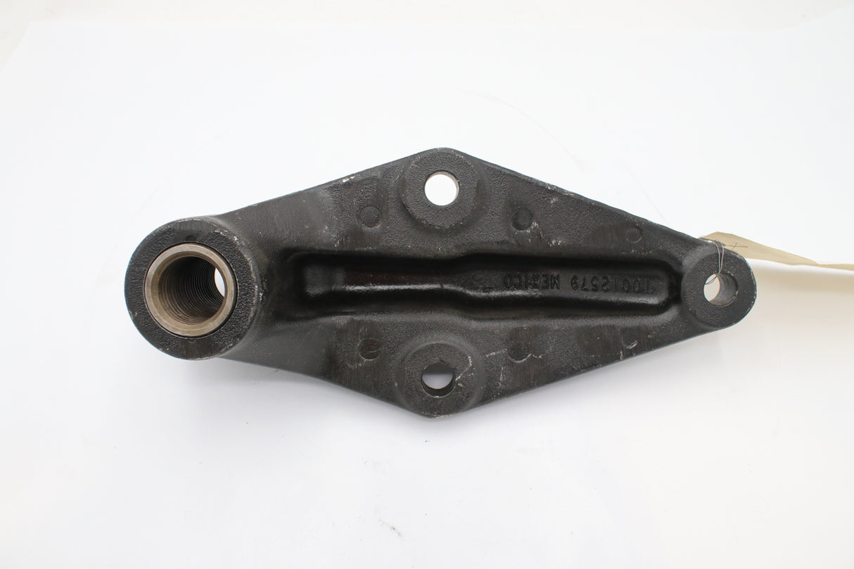 PACCAR - B11-1034-5 - BRACKET ASSY-SHACKLE W/THREADE