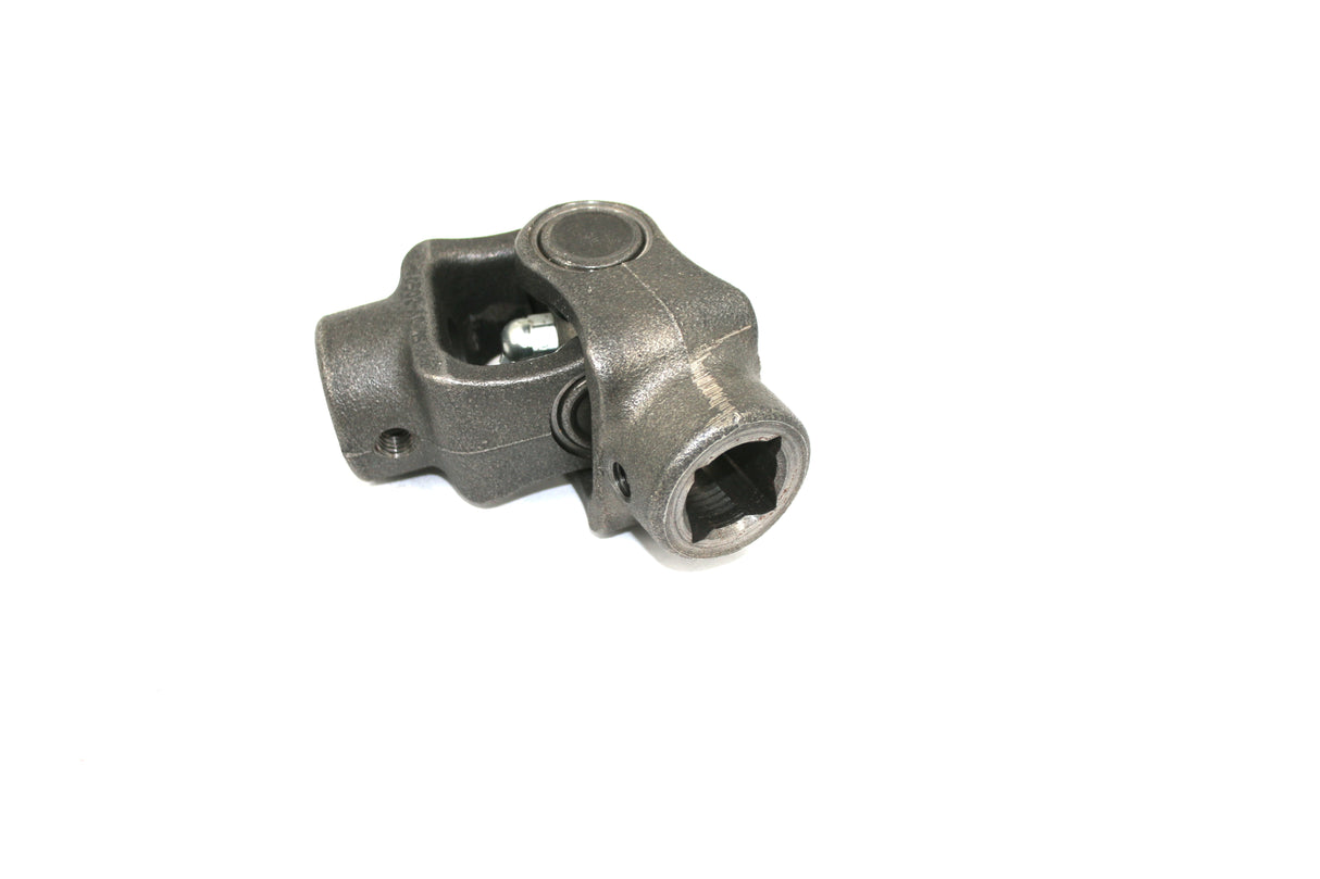 NEAPCO LLC - 11-1893 - YOKE AND UNIVERSAL JOINT ASSEMBLY